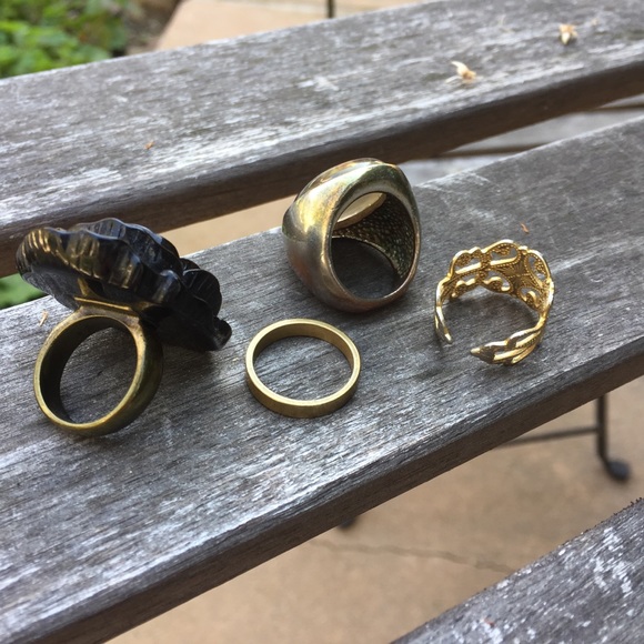 Lot of 4 rings - Picture 3 of 3